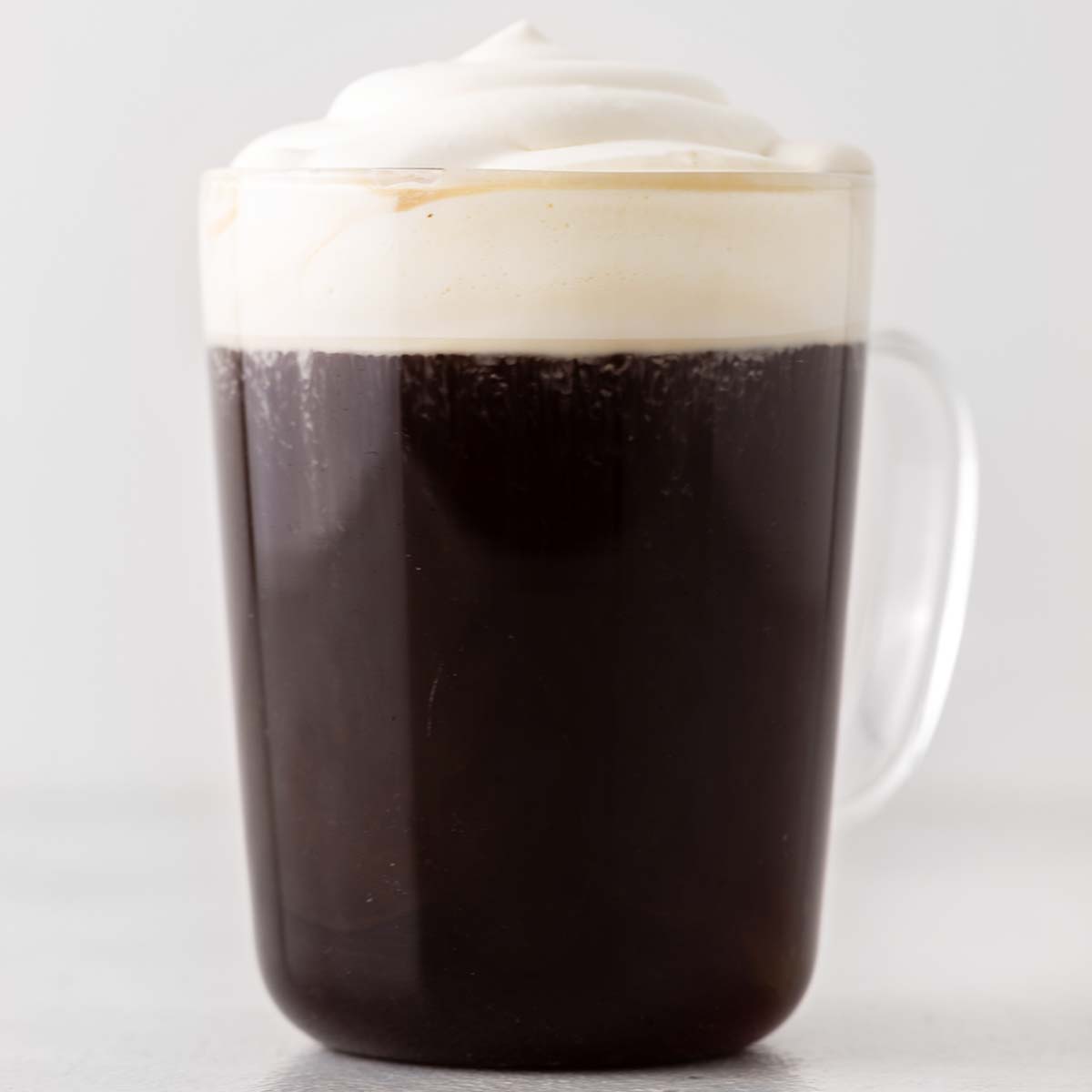 https://coffeeatthree.com/wp-content/uploads/irish-coffee-recipe.jpg